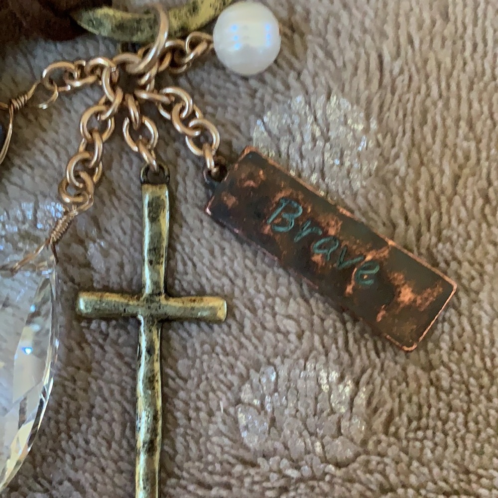 Multi-charm necklace - Picture 4 of 5